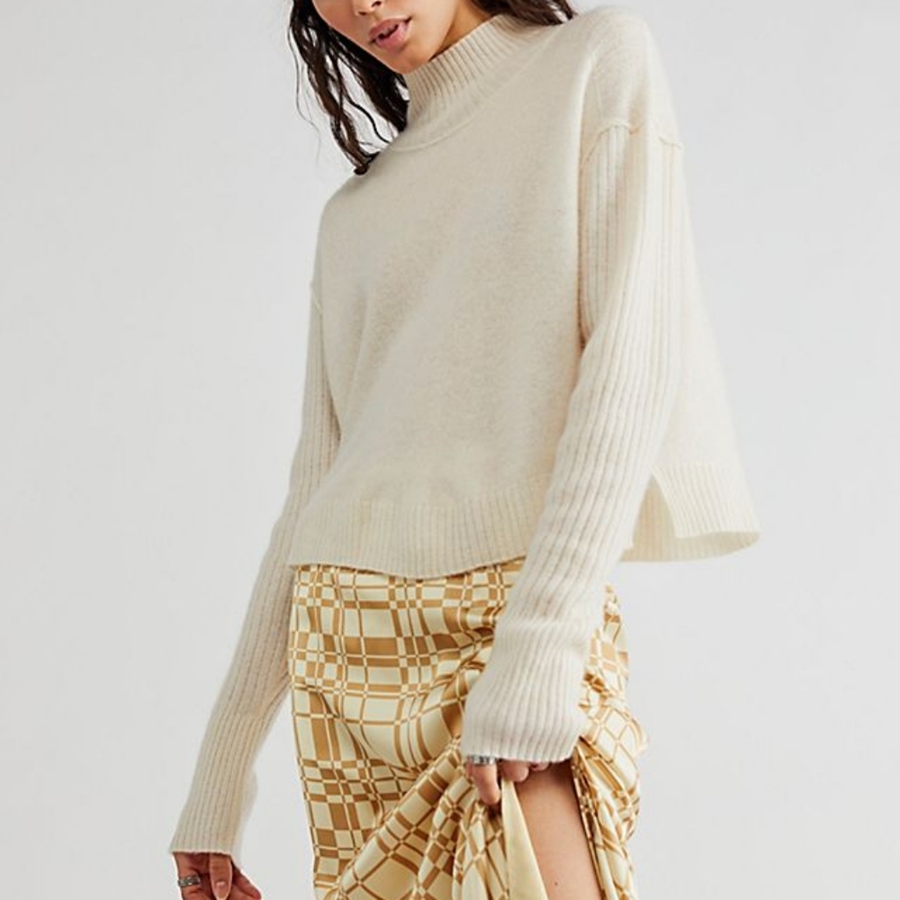 Free Peole Aubrey Cashmere Turtleneck